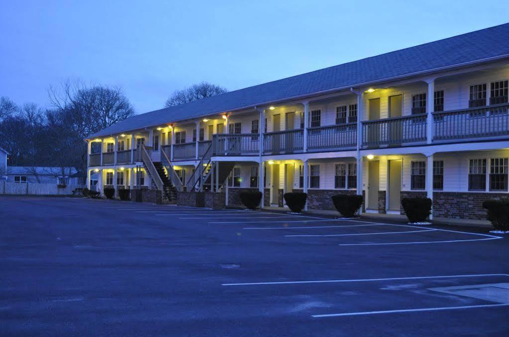 Freebird Motor Lodge By Reverie Boutique Collection West Yarmouth Exterior foto